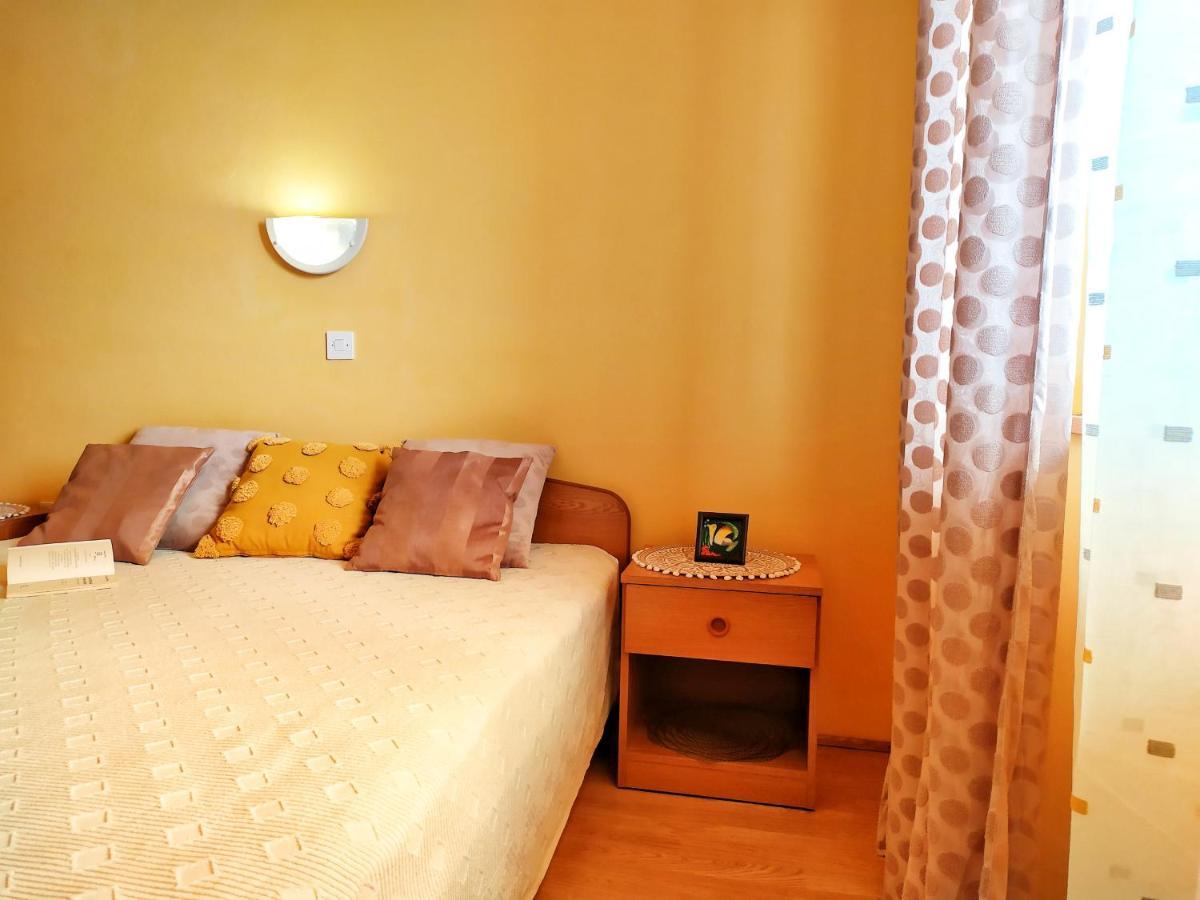 Cozy Danica With Terrace - First Floor * Novalja